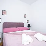 Apartment Fifi